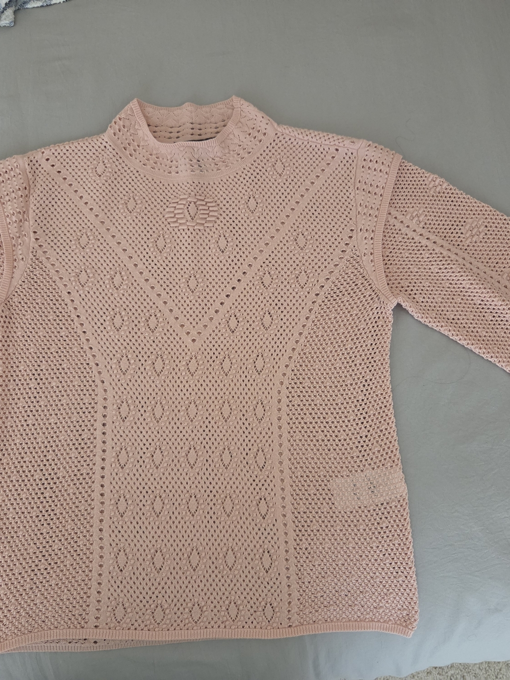 White House Black Market Pale Pink Eyelet Knit Sweater Size M - Picture 2 of 5